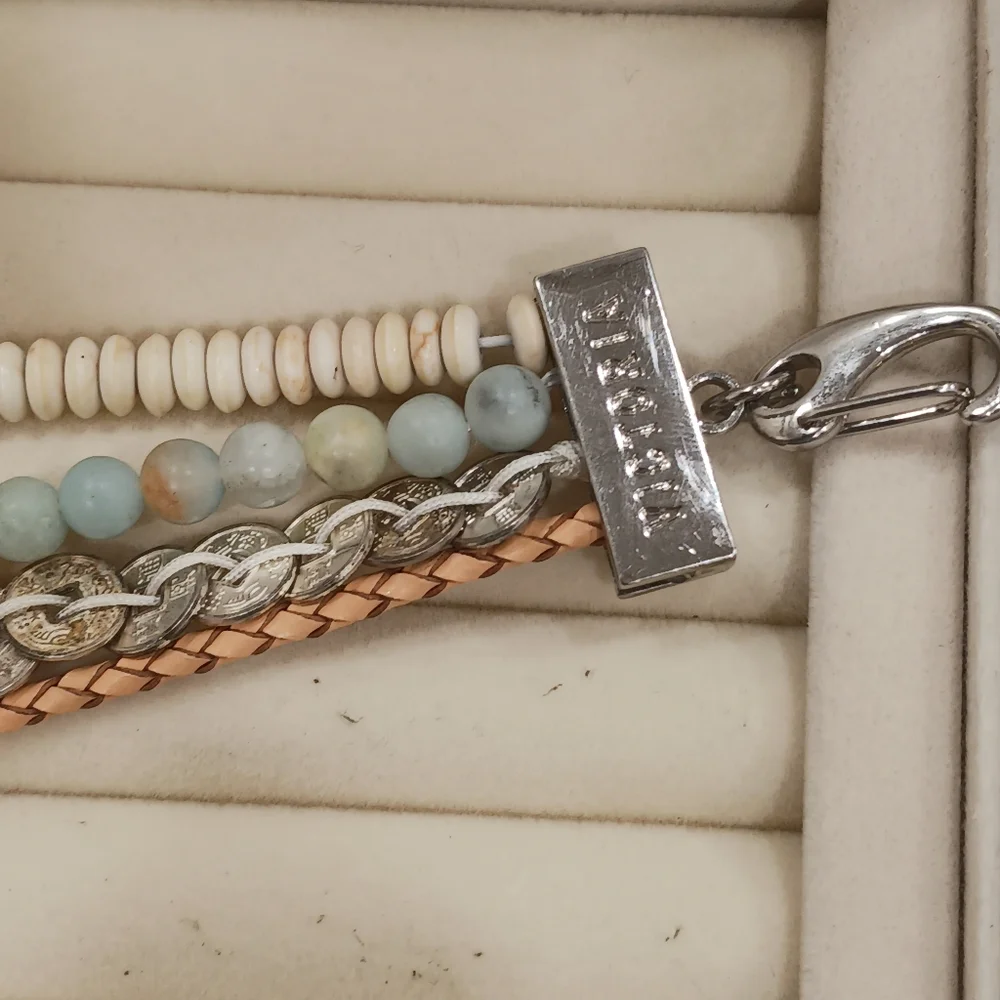 Elegant Multi-Strand Gemstone Bracelet - Picture 7 of 9